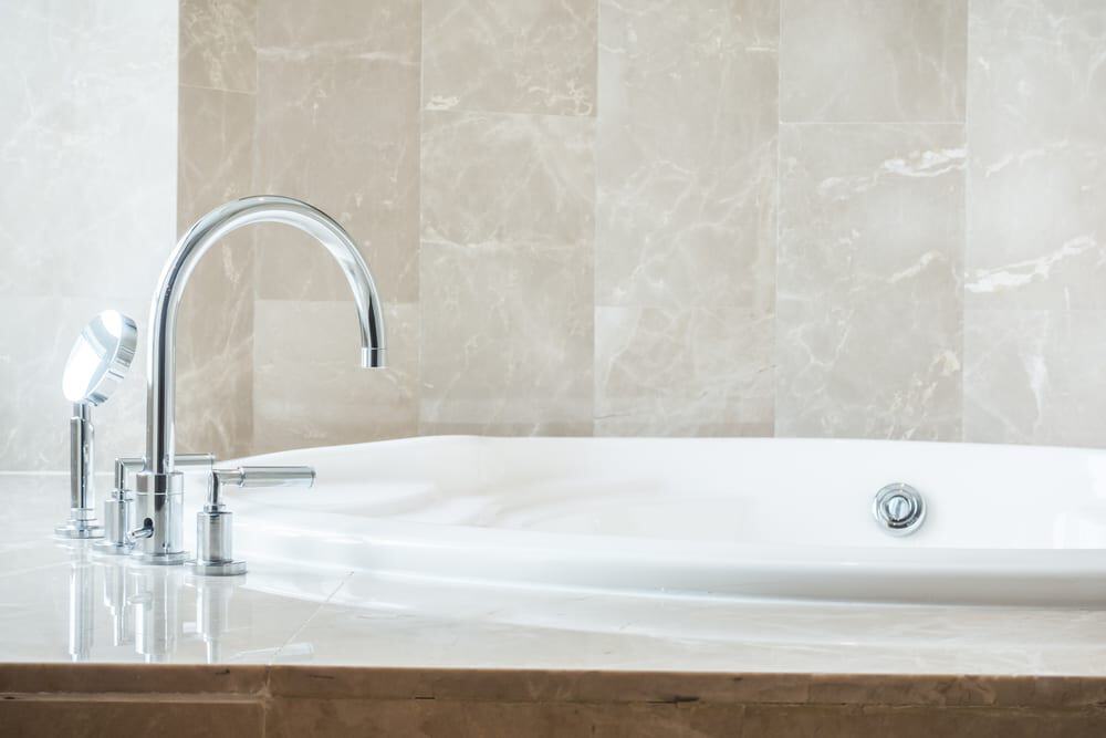 stains on bathtub from hard water
