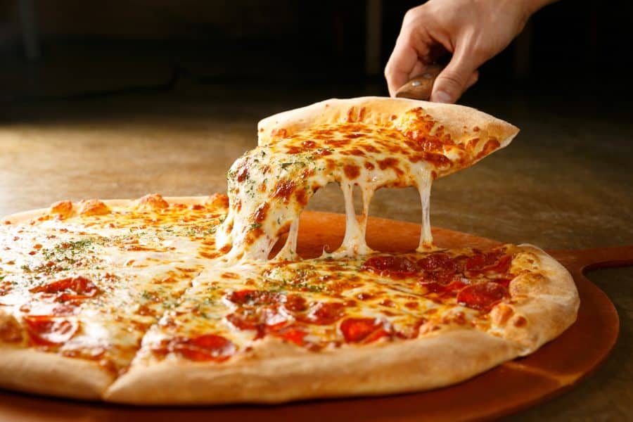 restaurants in little canada pizza