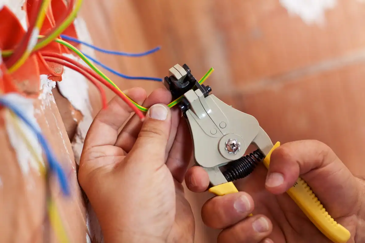 clipping wires