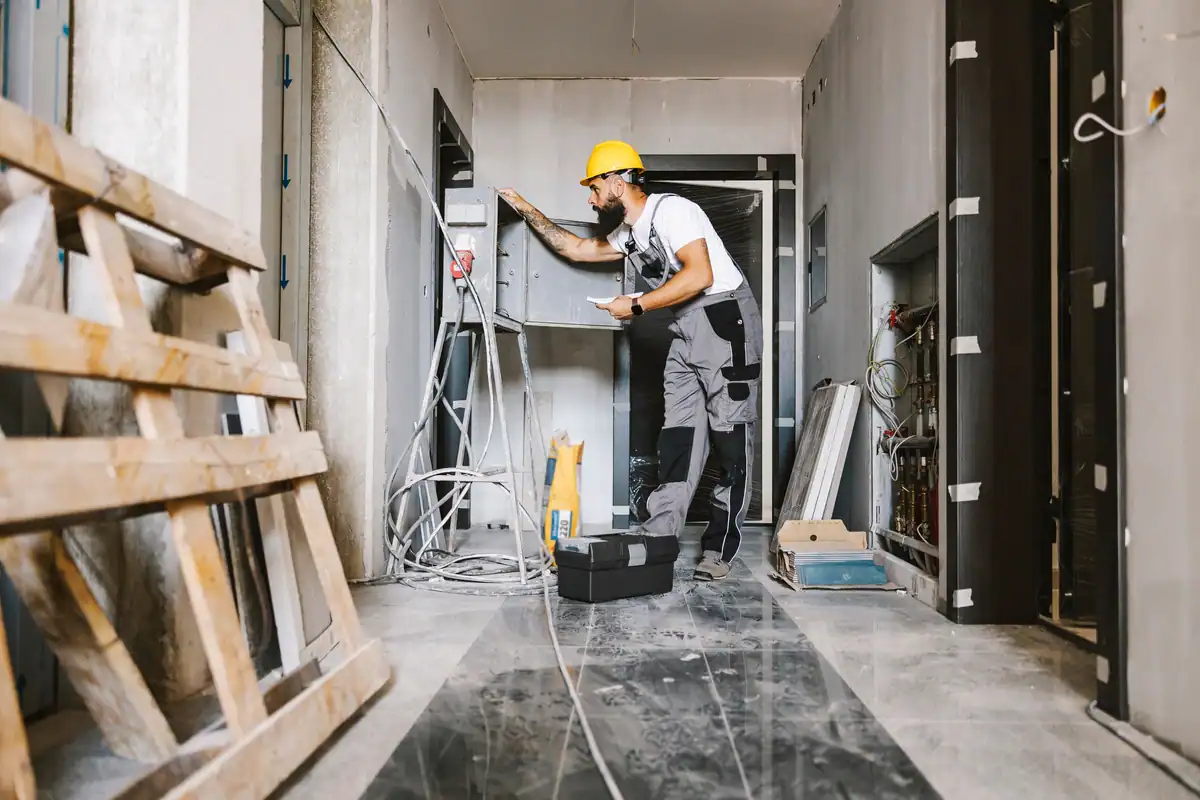 alexandria electrician fixing cable box