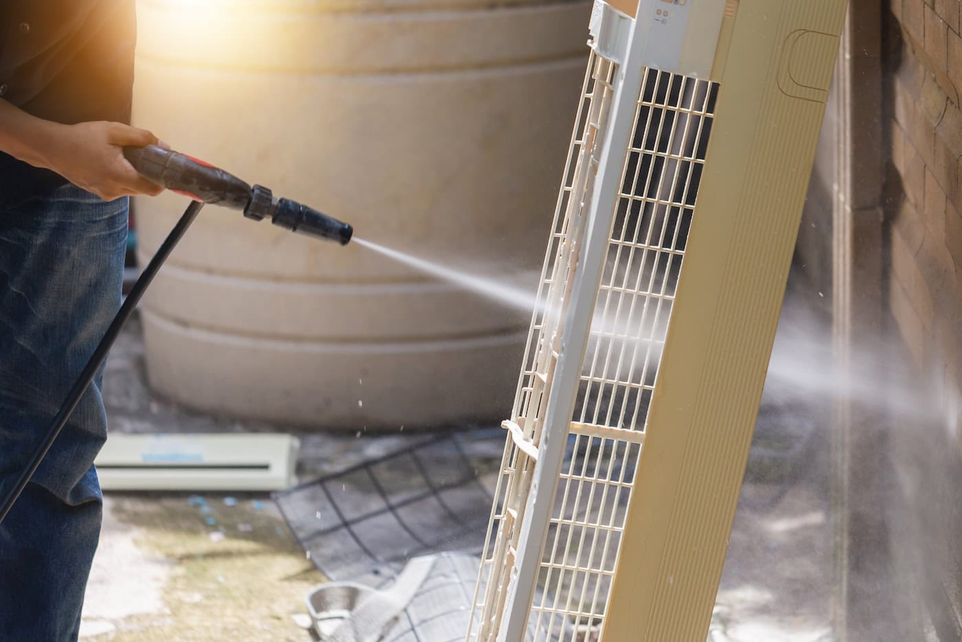 Repairman Cleaning Air Conditioning, Air Conditioning Repair, Male Technician Service For Repair And Maintenance Of Air Conditioners.